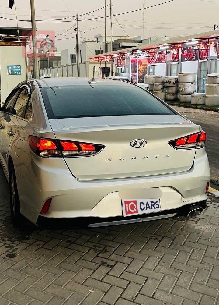 هيونداي سوناتا